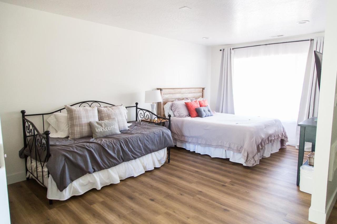Happy Trails Bnb Tropic Bagian luar foto