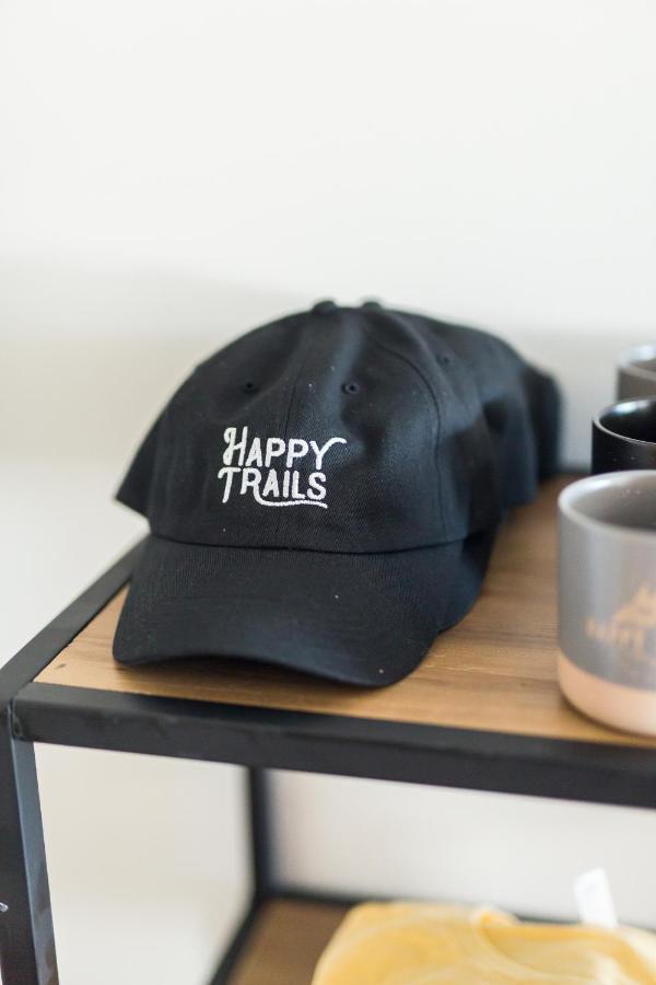 Happy Trails Bnb Tropic Bagian luar foto